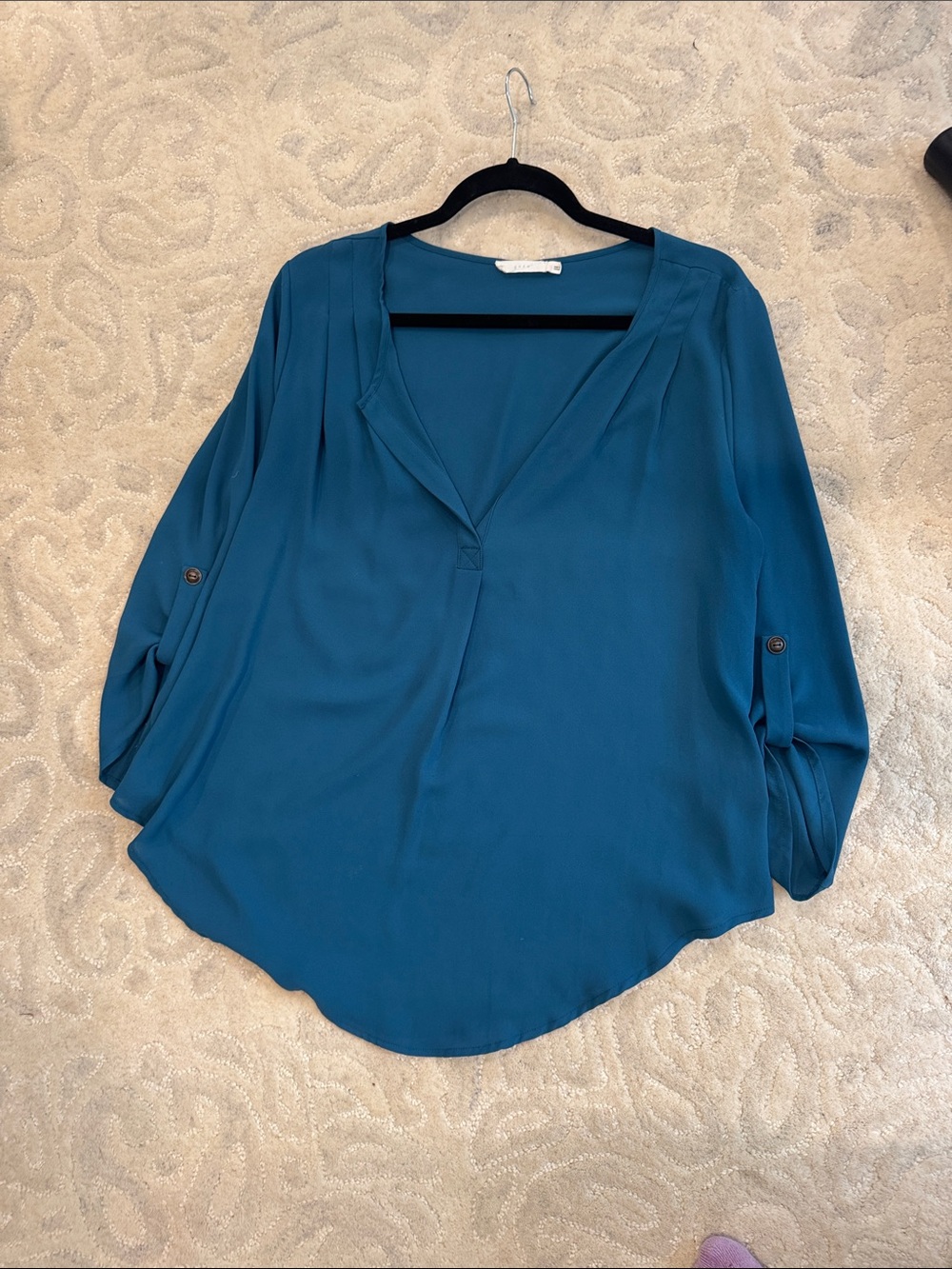 Lush Teal V-Neck Roll-Tab Blouse